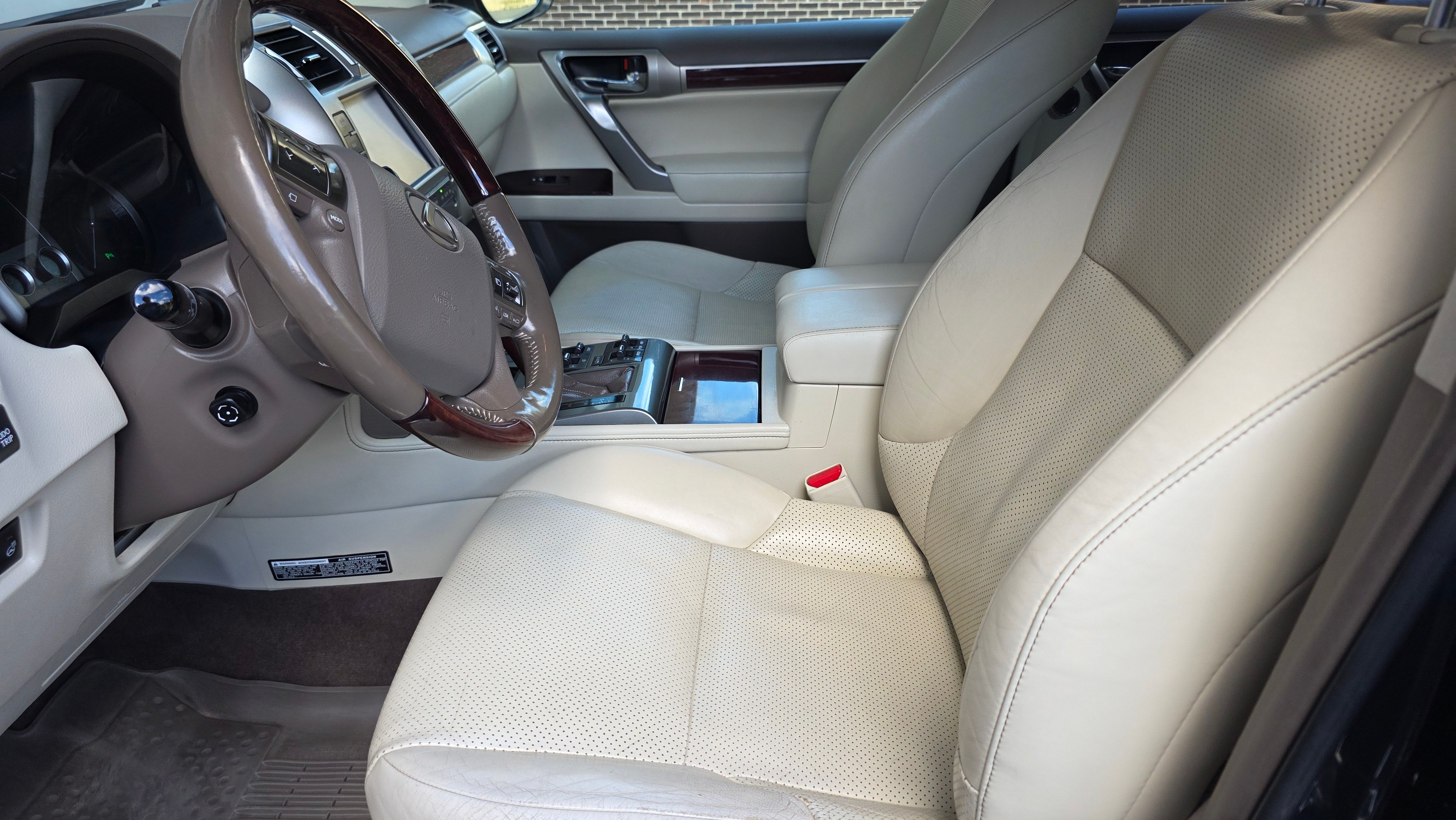 Used 2017 Lexus GX 460 Luxury AWD/4WD image 13