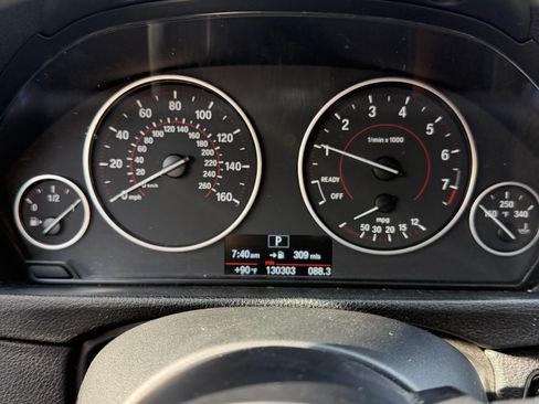 Used 2013 BMW 328i Sedan RWD image 10