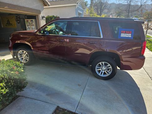 Used 2017 Chevrolet Tahoe LT image 4