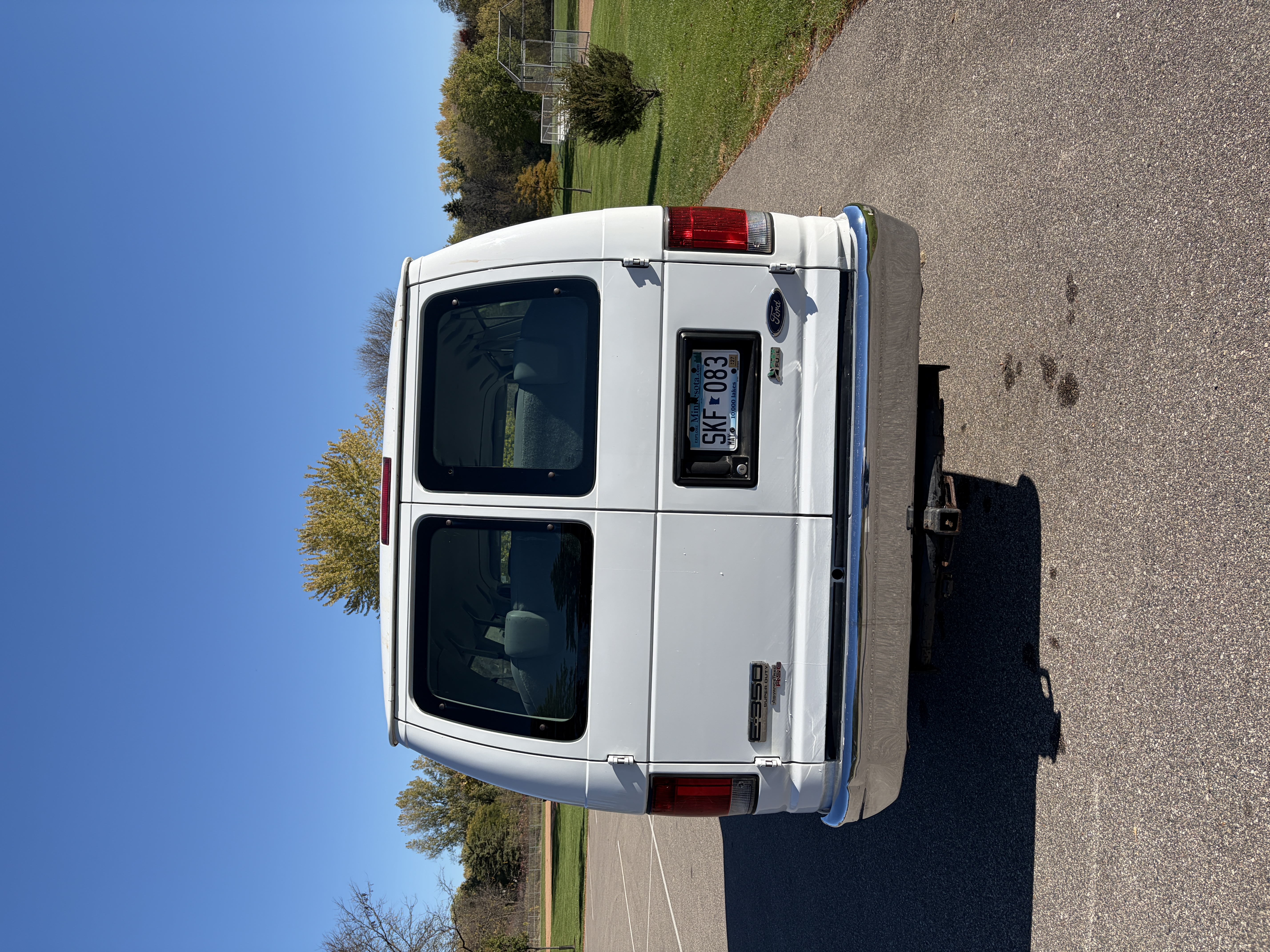 Used 2012 Ford E-350 and Econoline 350 XLT RWD image 8