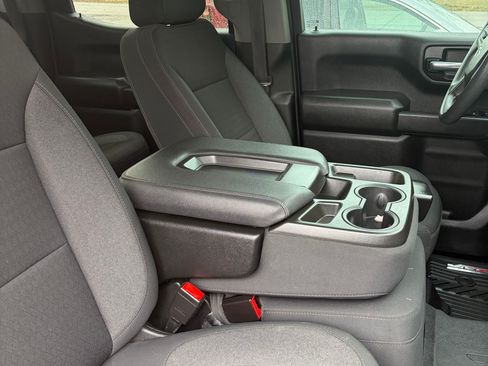 Used 2022 Chevrolet Silverado 1500 Custom Trail Boss image 13