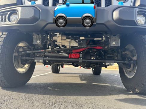 Used 2022 Jeep Wrangler Unlimited Rubicon 4xe w/ Cold Weather Group image 8