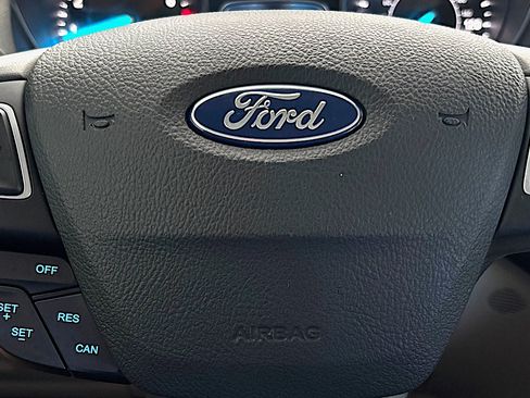 Used 2019 Ford Escape Titanium AWD/4WD image 25