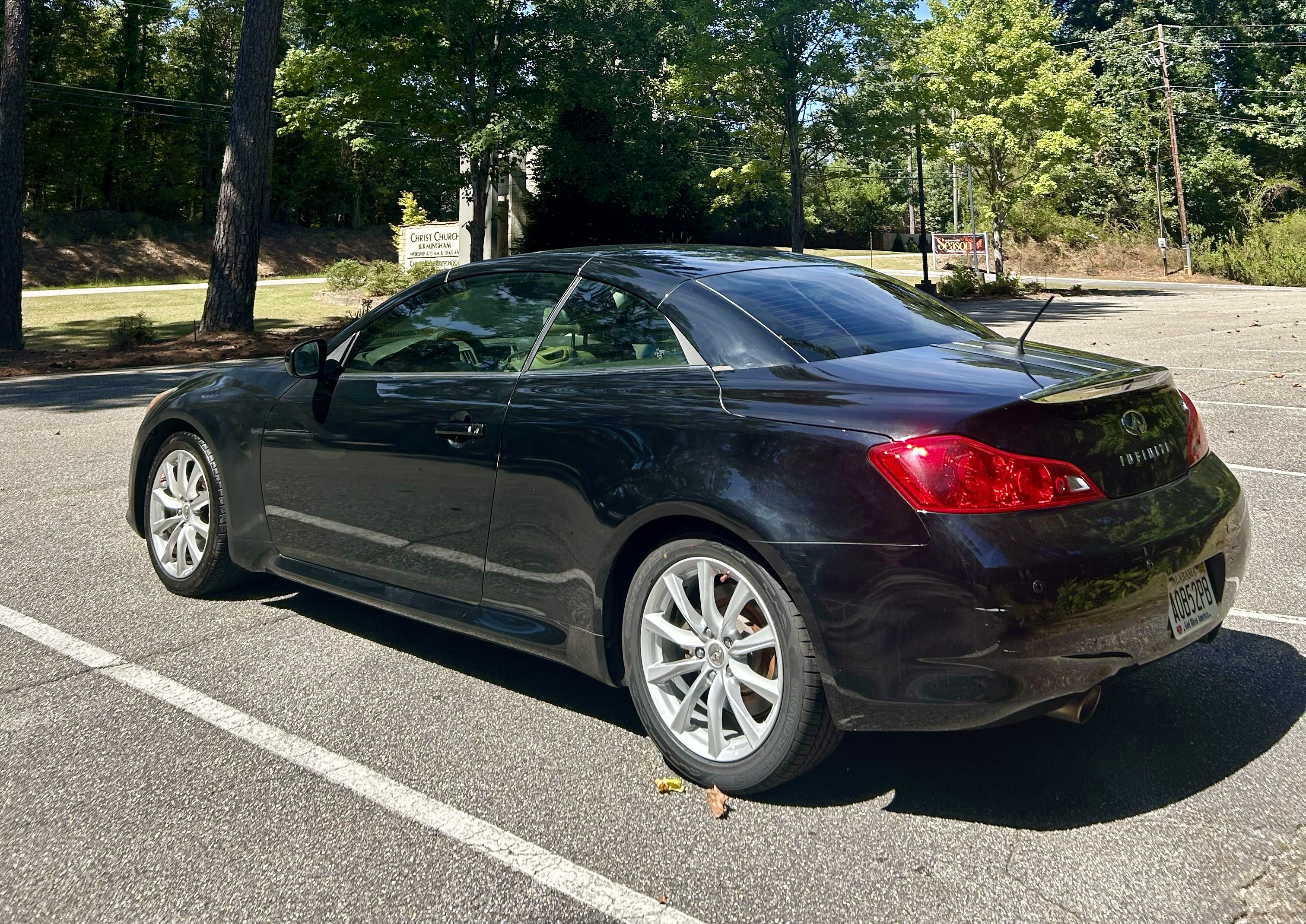 Used 2012 INFINITI G37 Convertible w/ Premium Pkg RWD image 10