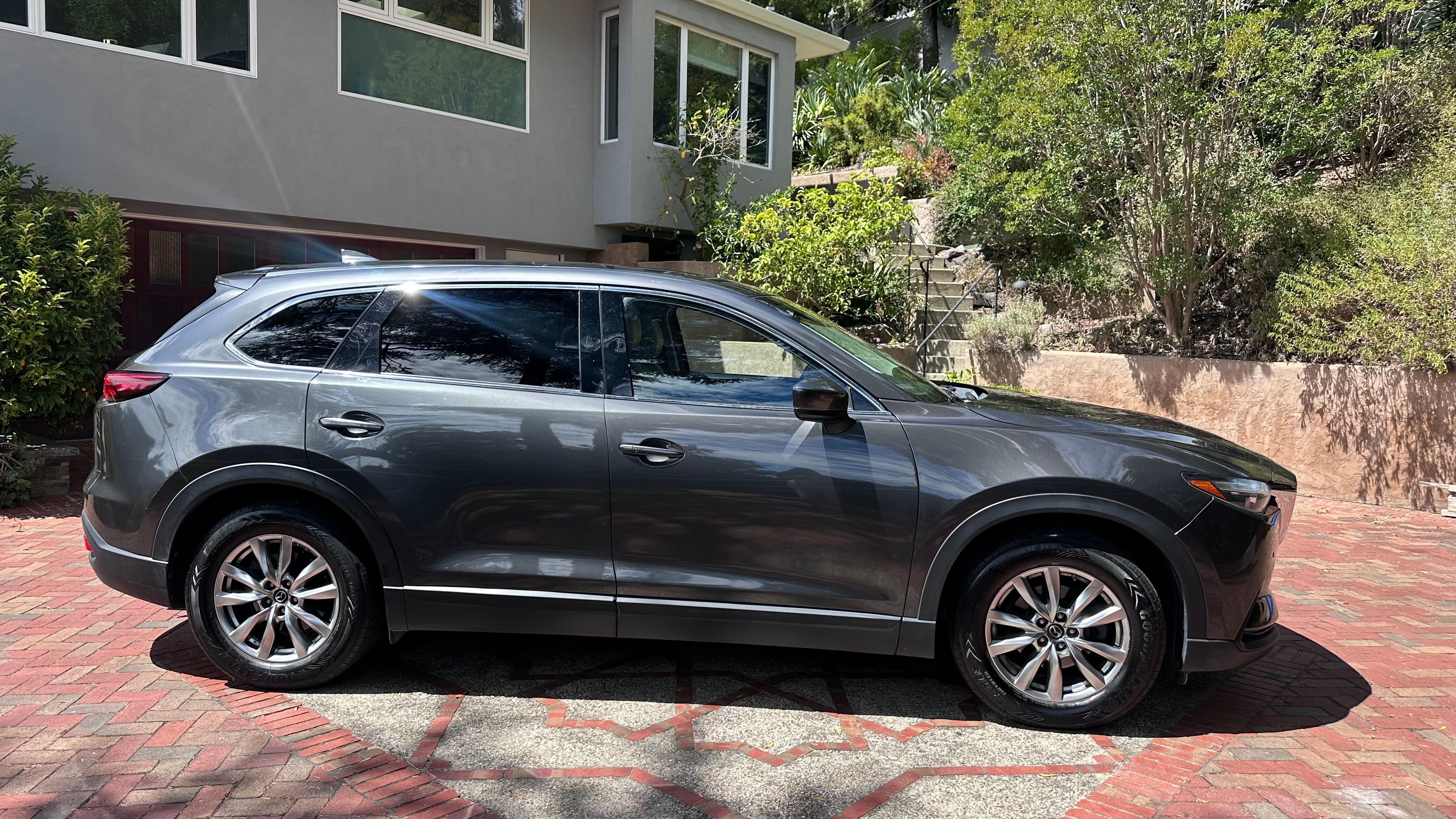Used 2018 MAZDA CX-9 Touring w/ Touring Premium Package AWD/4WD image 27