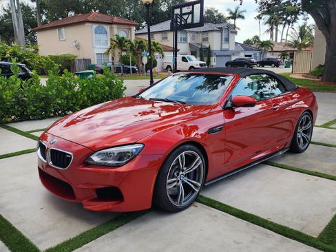 Used 2013 BMW M6 Convertible image 4