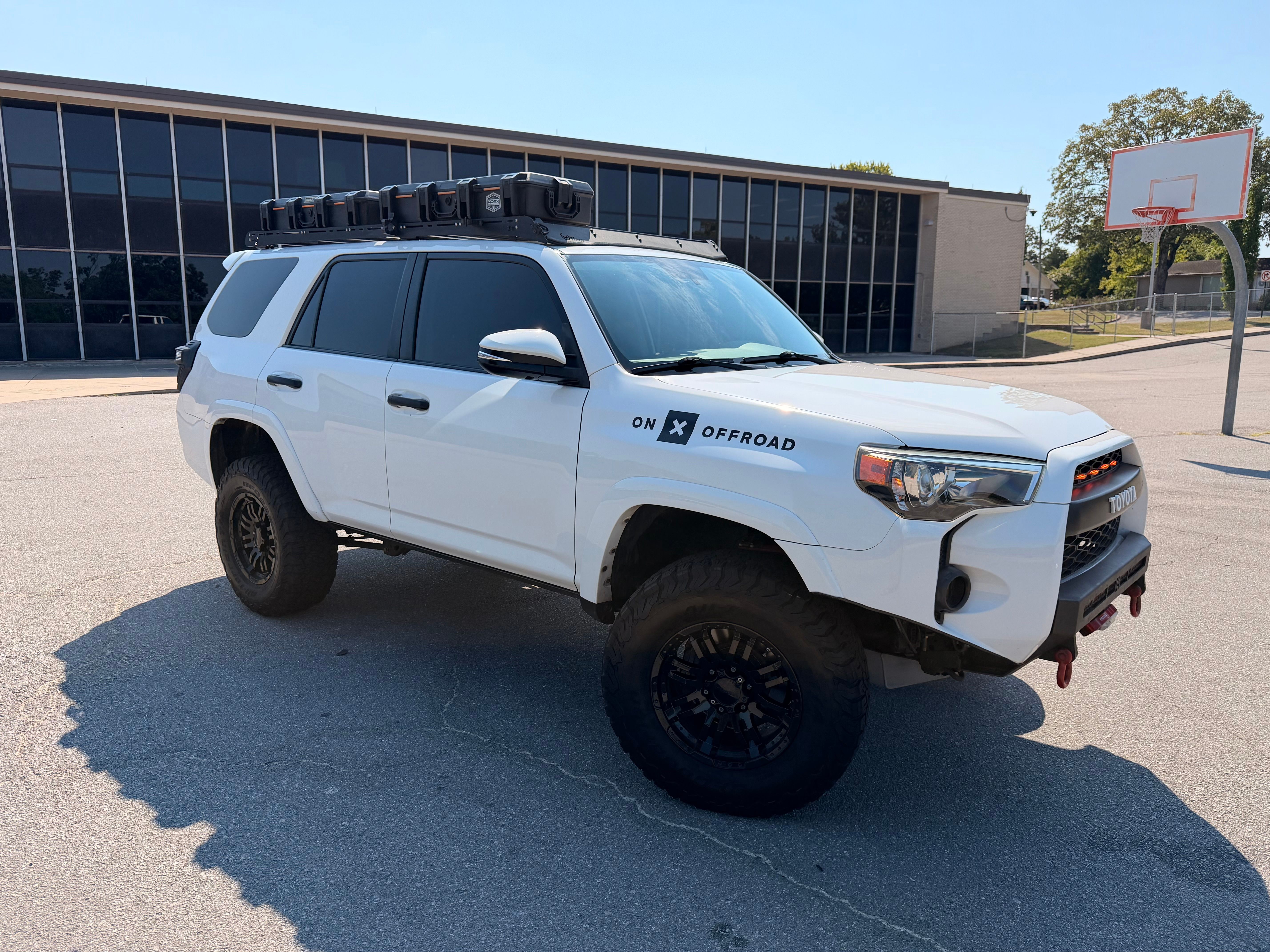 Used 2017 Toyota 4Runner SR5 Premium w/ Convenience Package AWD/4WD image 1