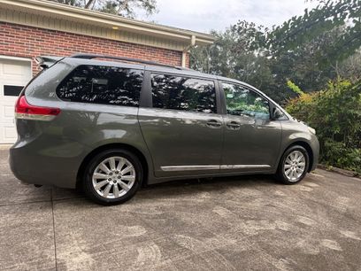 Used 2012 Toyota Sienna XLE