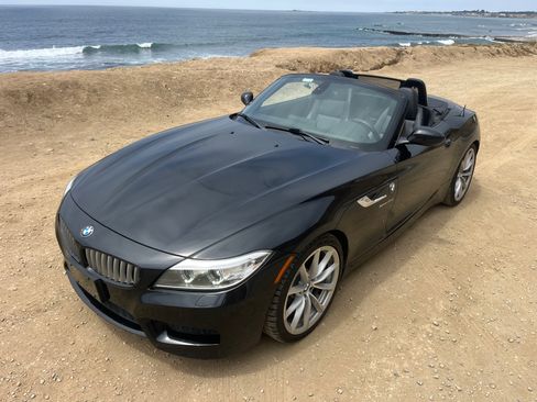Used 2014 BMW Z4 sDrive35i RWD image 8
