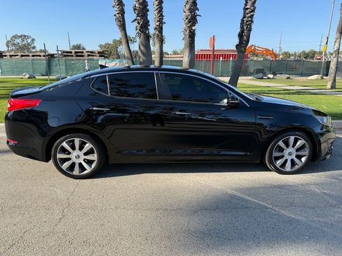 Used 2013 Kia Optima SX w/ Premium Touring Pkg image 4