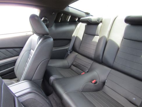 Used 2012 Ford Mustang GT Premium w/ Security Pkg RWD image 25