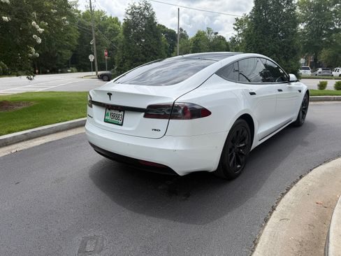 Used 2018 Tesla Model S 75D AWD/4WD image 12