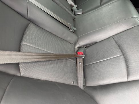 Used 2012 INFINITI G37 Sport image 21