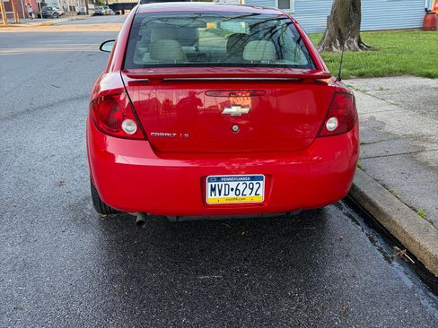 Used 2007 Chevrolet Cobalt LS w/ Enhanced Safety Package FWD image 8
