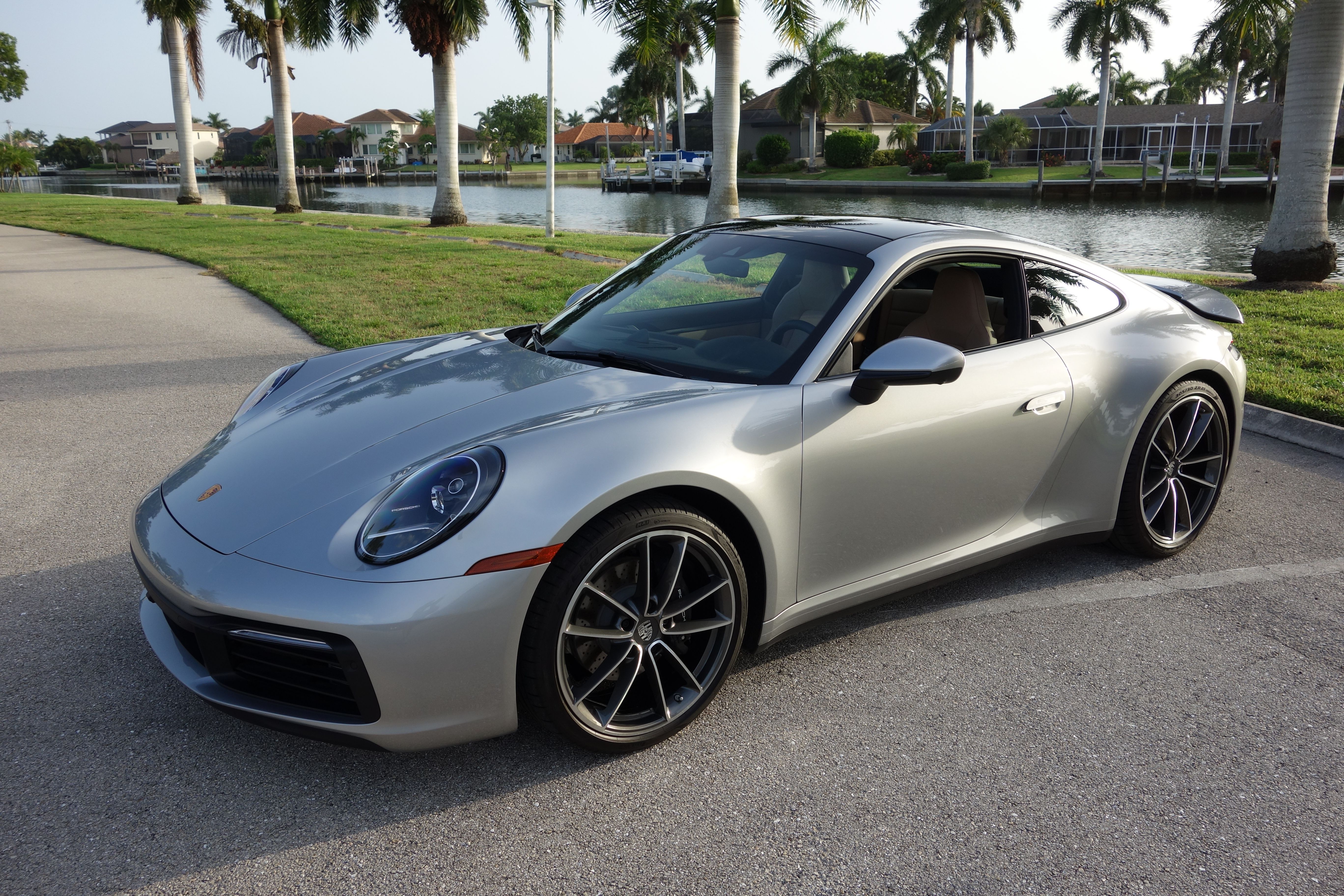 Used 2023 Porsche 911 Carrera image 1
