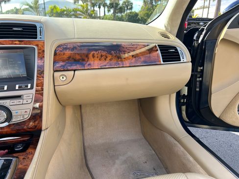 Used 2011 Jaguar XK Convertible image 29