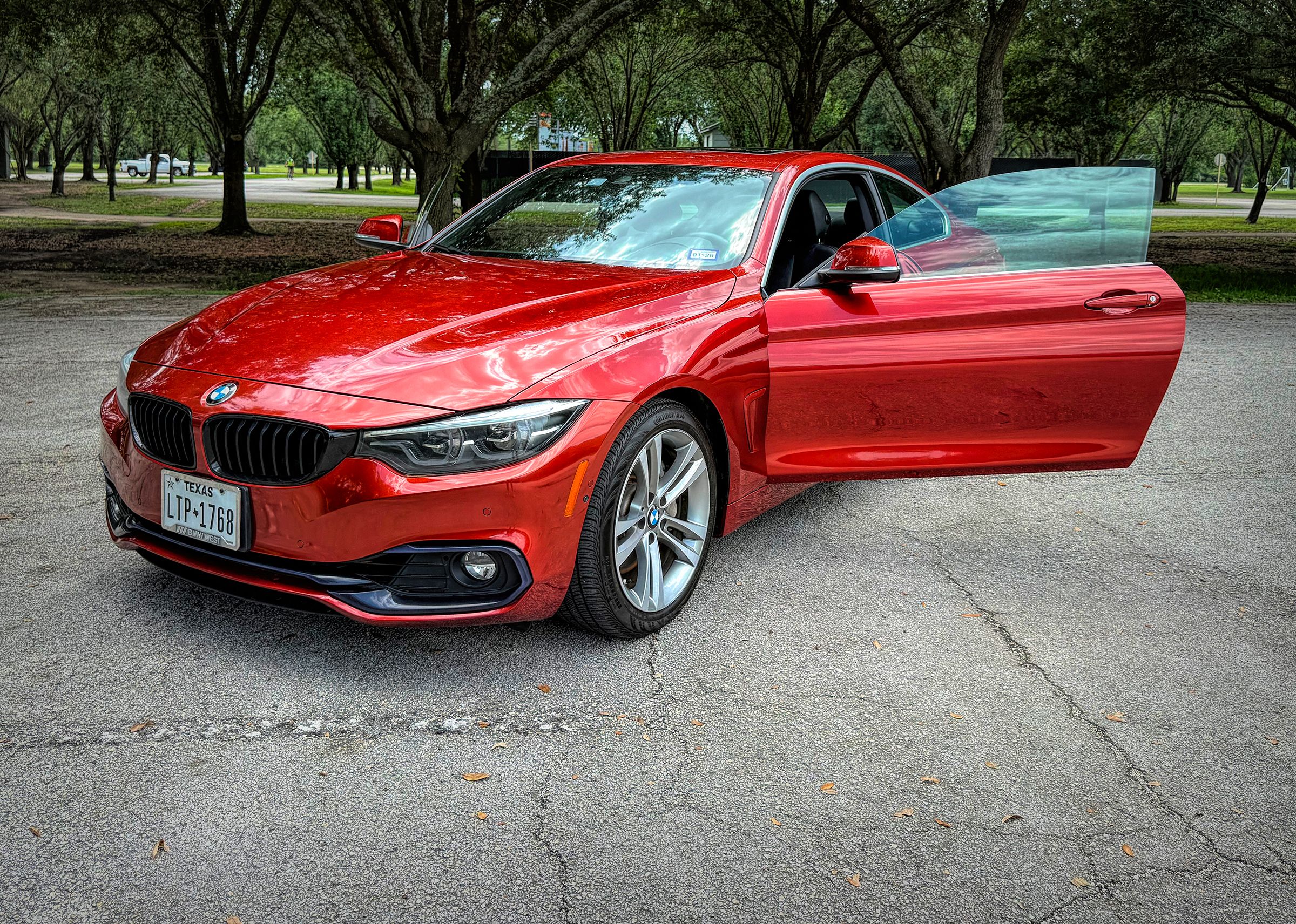 Used 2019 BMW 440i Coupe w/ Executive Package RWD image 2