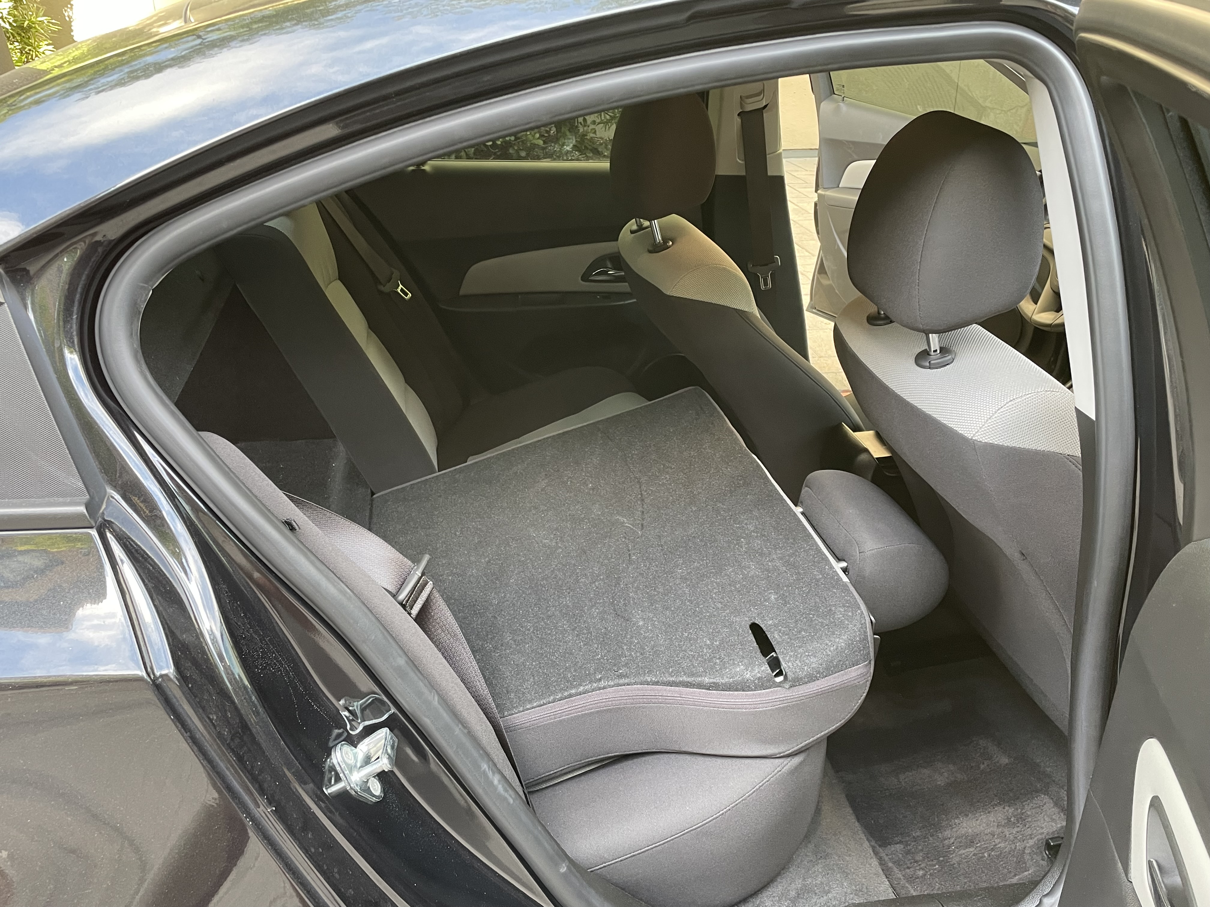 Used 2016 Chevrolet Cruze LS FWD image 25
