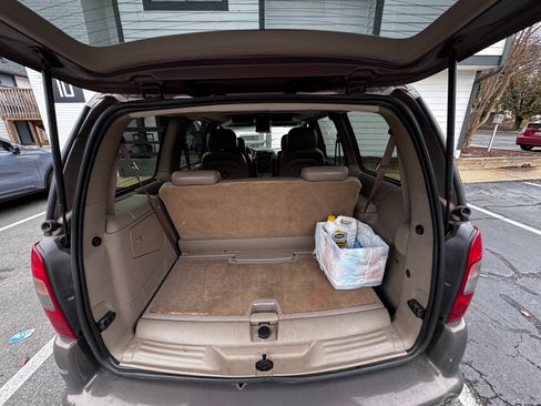 Used 2001 Oldsmobile Silhouette Premiere w/ Gold Pkg image 9