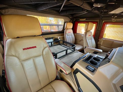 Used 1997 HUMMER H1 4-Door Open Top AWD/4WD image 19
