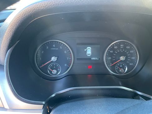 Used 2020 Kia Telluride LX image 4