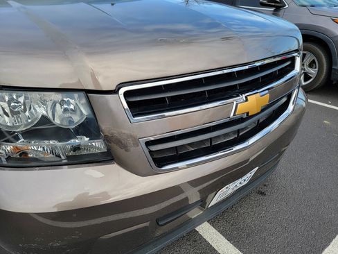 Used 2012 Chevrolet Tahoe 4WD Hybrid image 16