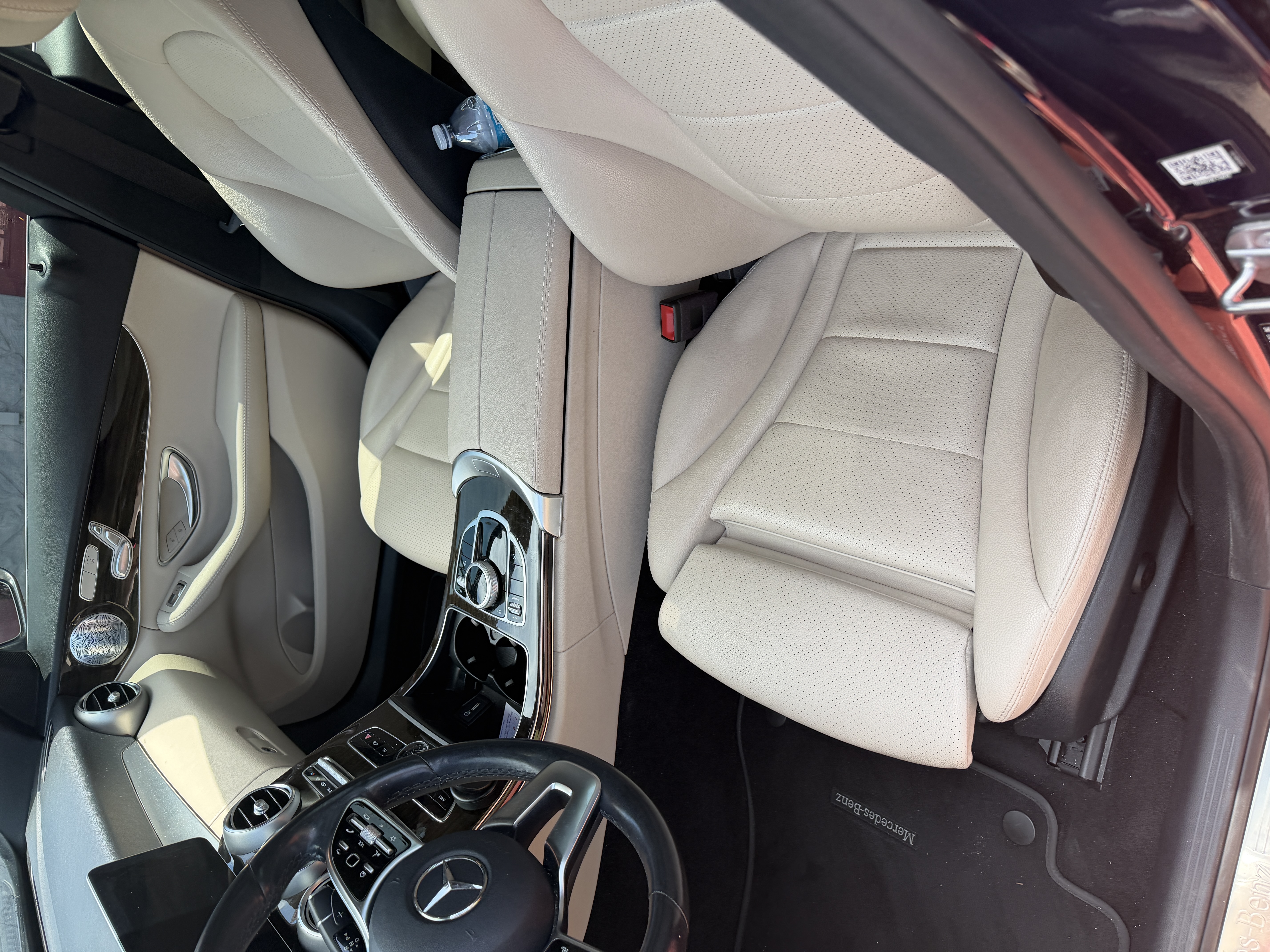 Used 2019 Mercedes-Benz C 300 4MATIC Sedan image 13