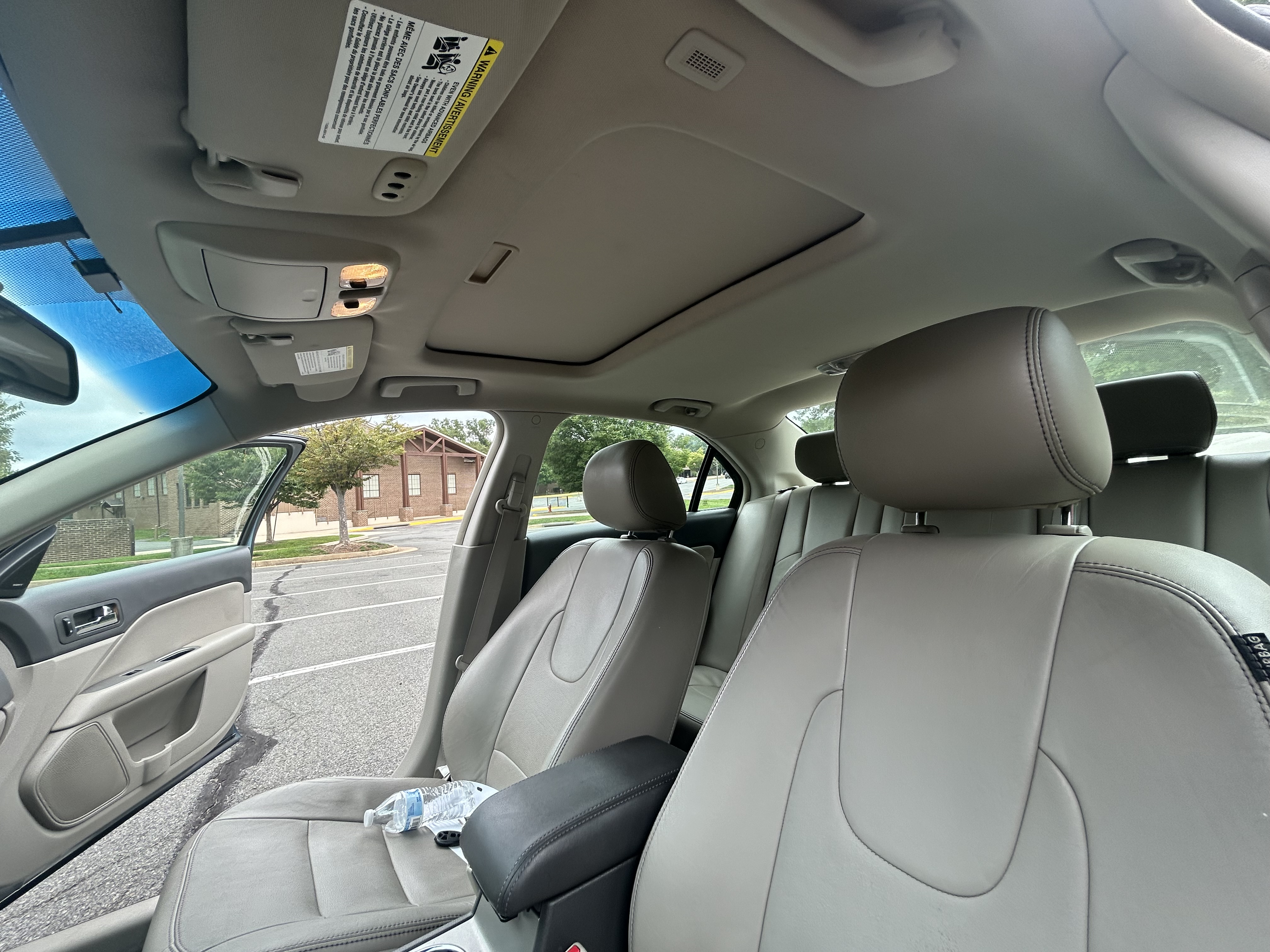 Used 2011 Ford Fusion Hybrid w/ 502A Rapid Spec Order Code FWD image 11