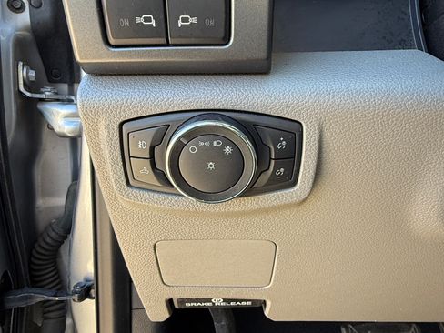 Used 2021 Ford F250 XLT w/ XLT Premium Package image 20