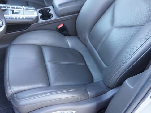 Used 2019 Porsche Macan S image 22