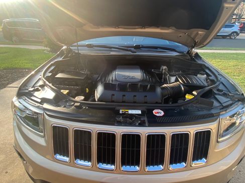 Used 2014 Jeep Grand Cherokee Limited RWD image 5