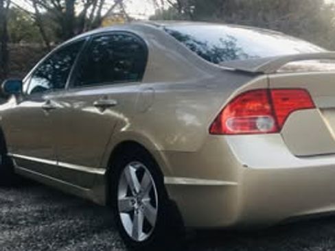 Used 2007 Honda Civic EX image 4