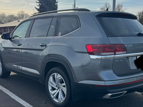 Used 2021 Volkswagen Atlas SE image 12