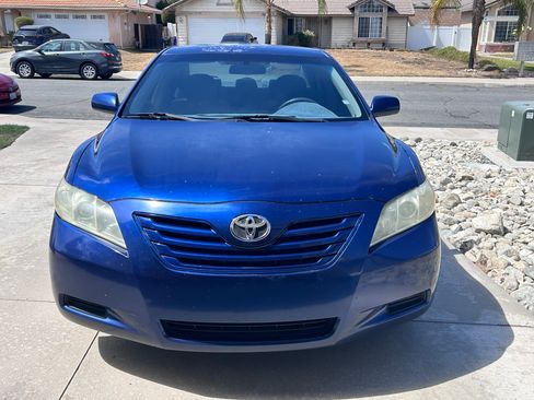 Used 2007 Toyota Camry LE FWD image 1