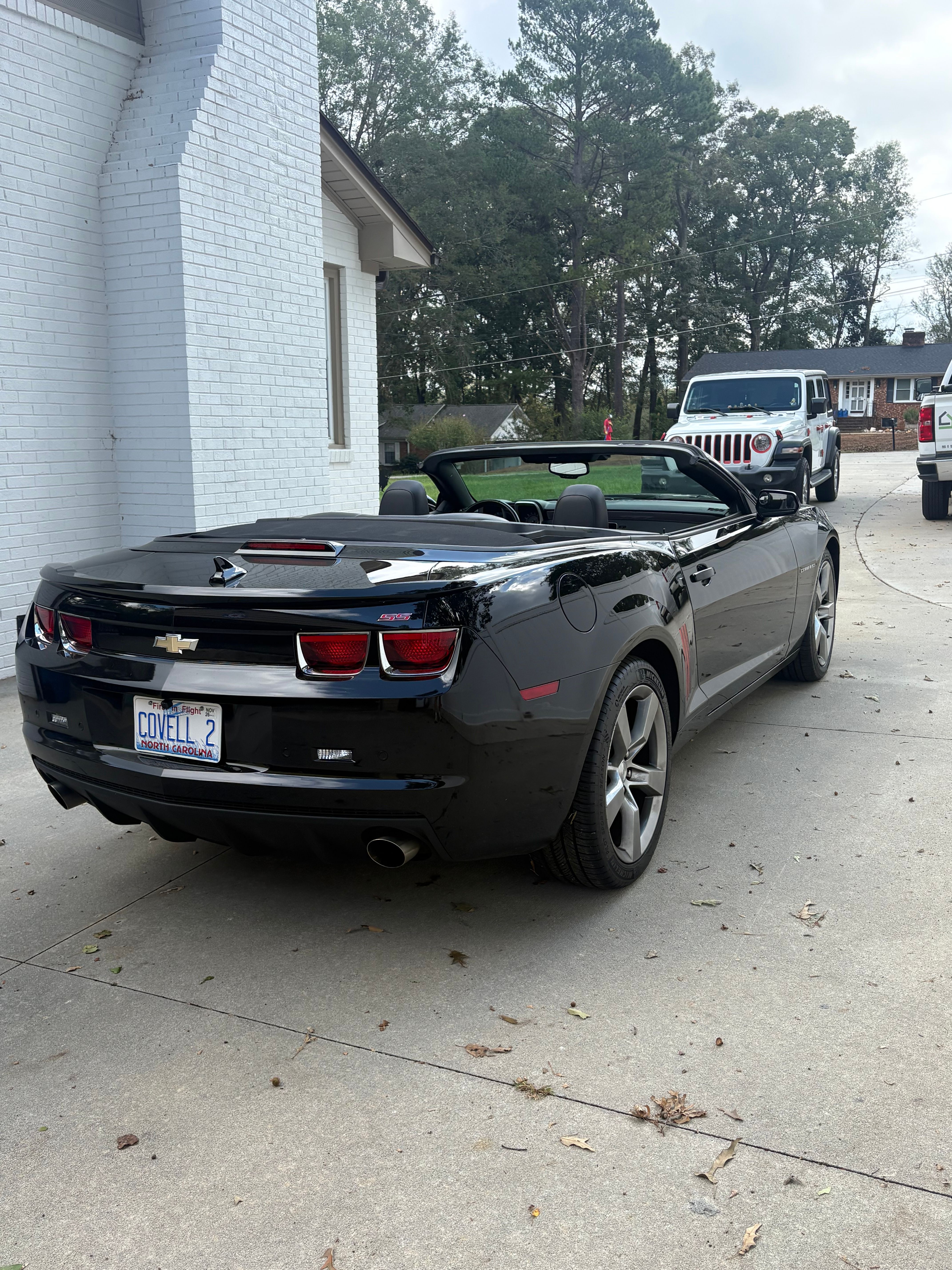 Used 2011 Chevrolet Camaro SS w/ RS Package RWD image 13