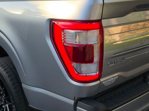 Used 2021 Ford F150 Limited image 18