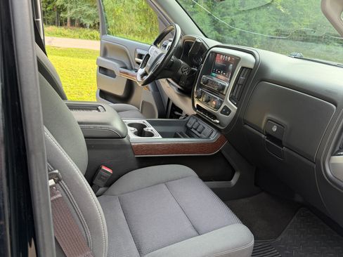 Used 2017 GMC Sierra 1500 SLE w/ Elevation Edition AWD/4WD image 12