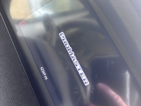 Used 2022 RAM ProMaster 2500 image 8