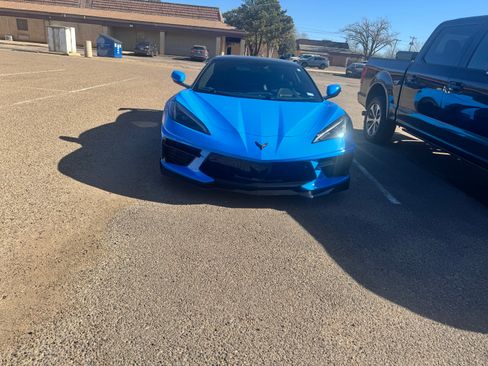 Used 2023 Chevrolet Corvette Stingray Premium Conv w/ Z51 Performance Package image 2