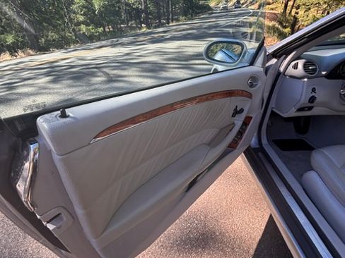Used 2004 Mercedes-Benz CLK 500 Cabriolet image 11