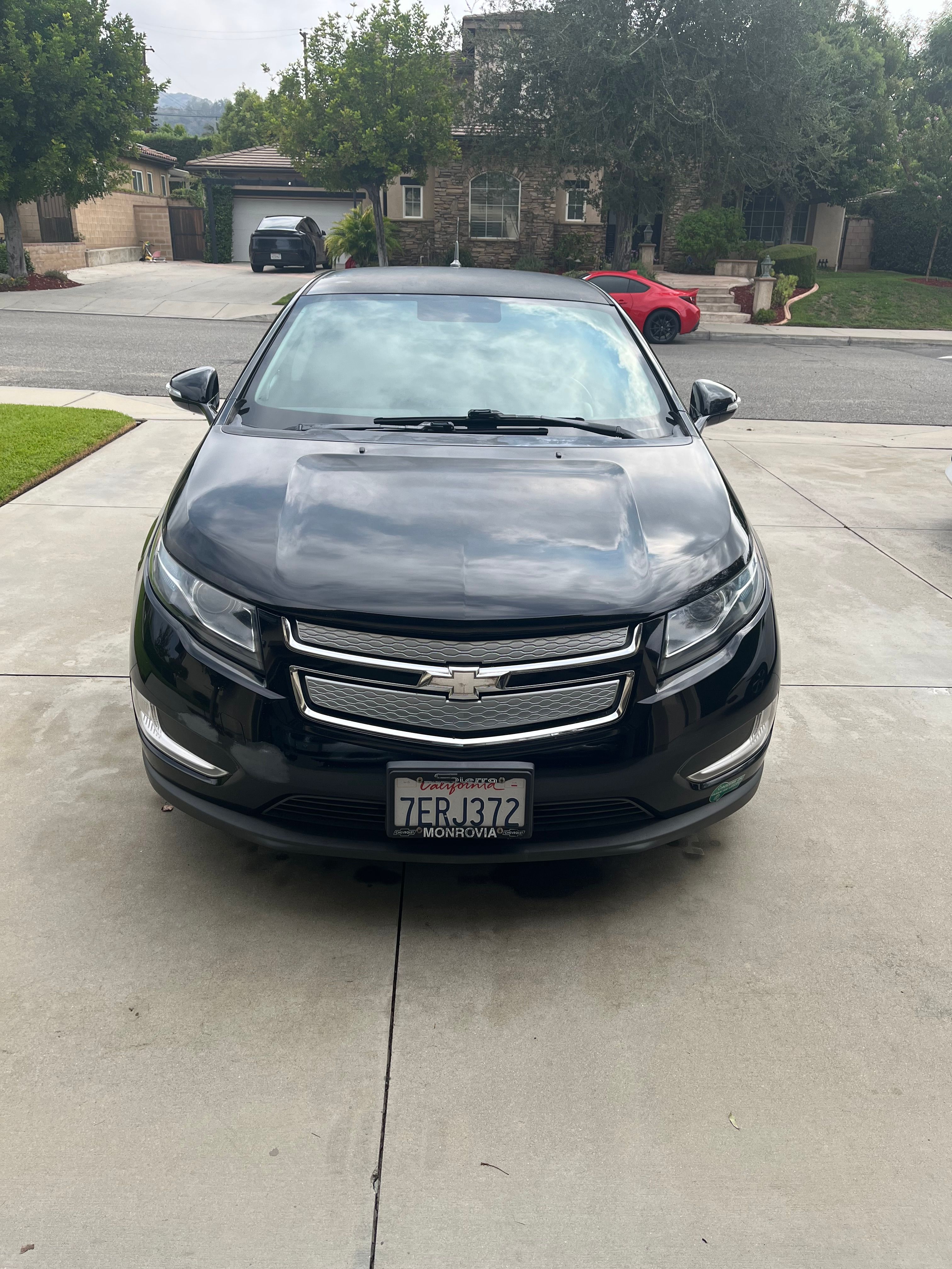 Used 2014 Chevrolet Volt w/ Enhanced Safety Package 1 FWD image 1