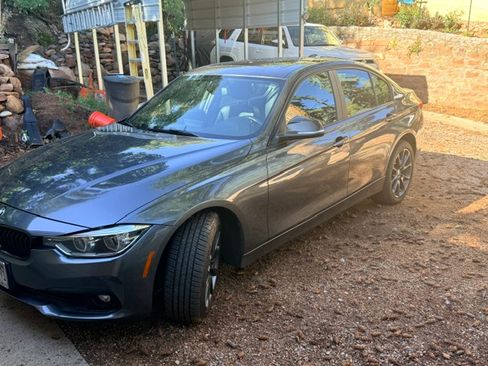 Used 2016 BMW 320i xDrive Sedan AWD/4WD image 1