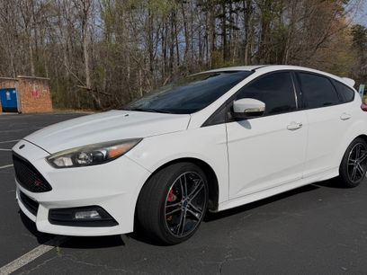 Used 2015 Ford Focus ST w/ Equipment Group 402A