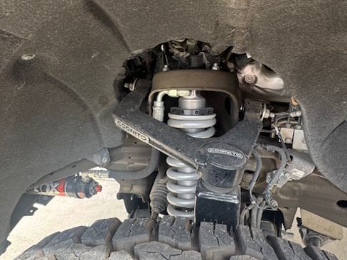 Used 2020 Chevrolet Silverado 1500 LT Trail Boss image 15