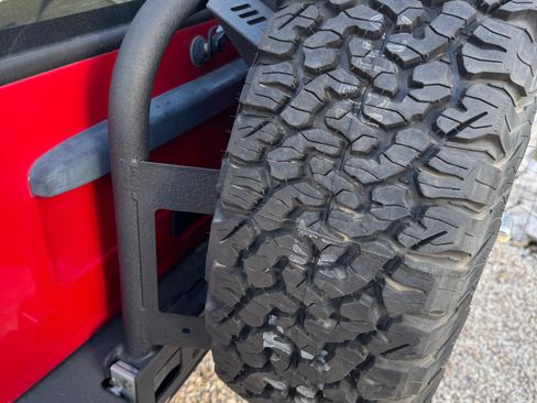 Used 2000 Jeep Cherokee SE image 9