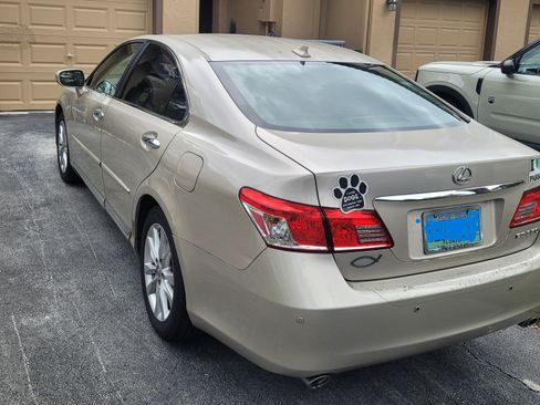Used 2011 Lexus ES 350 image 12