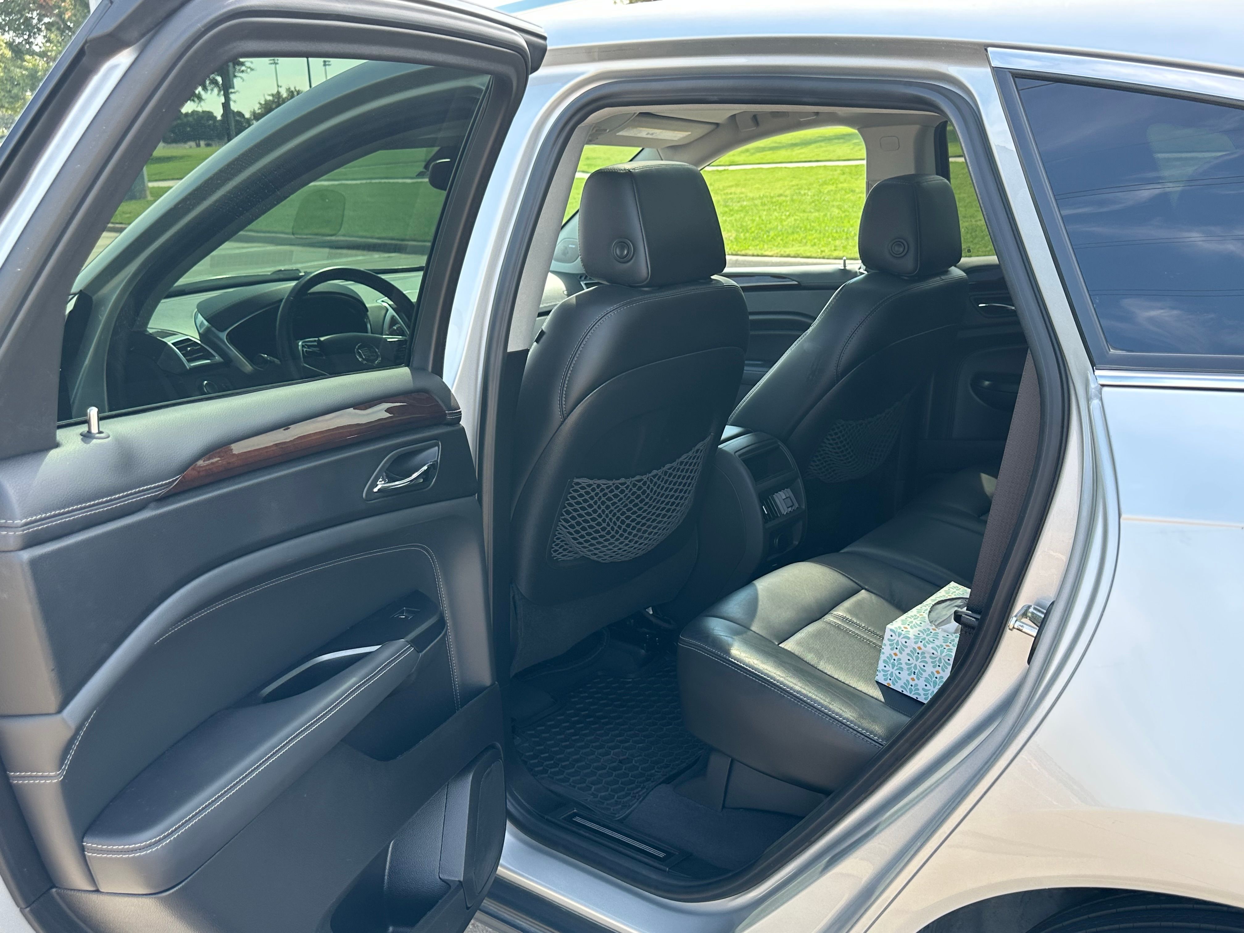 Used 2016 Cadillac SRX Luxury FWD image 19