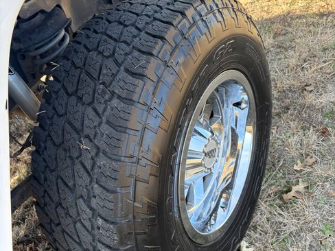 Used 2017 Jeep Wrangler Unlimited Sahara w/ Max Tow Package image 21