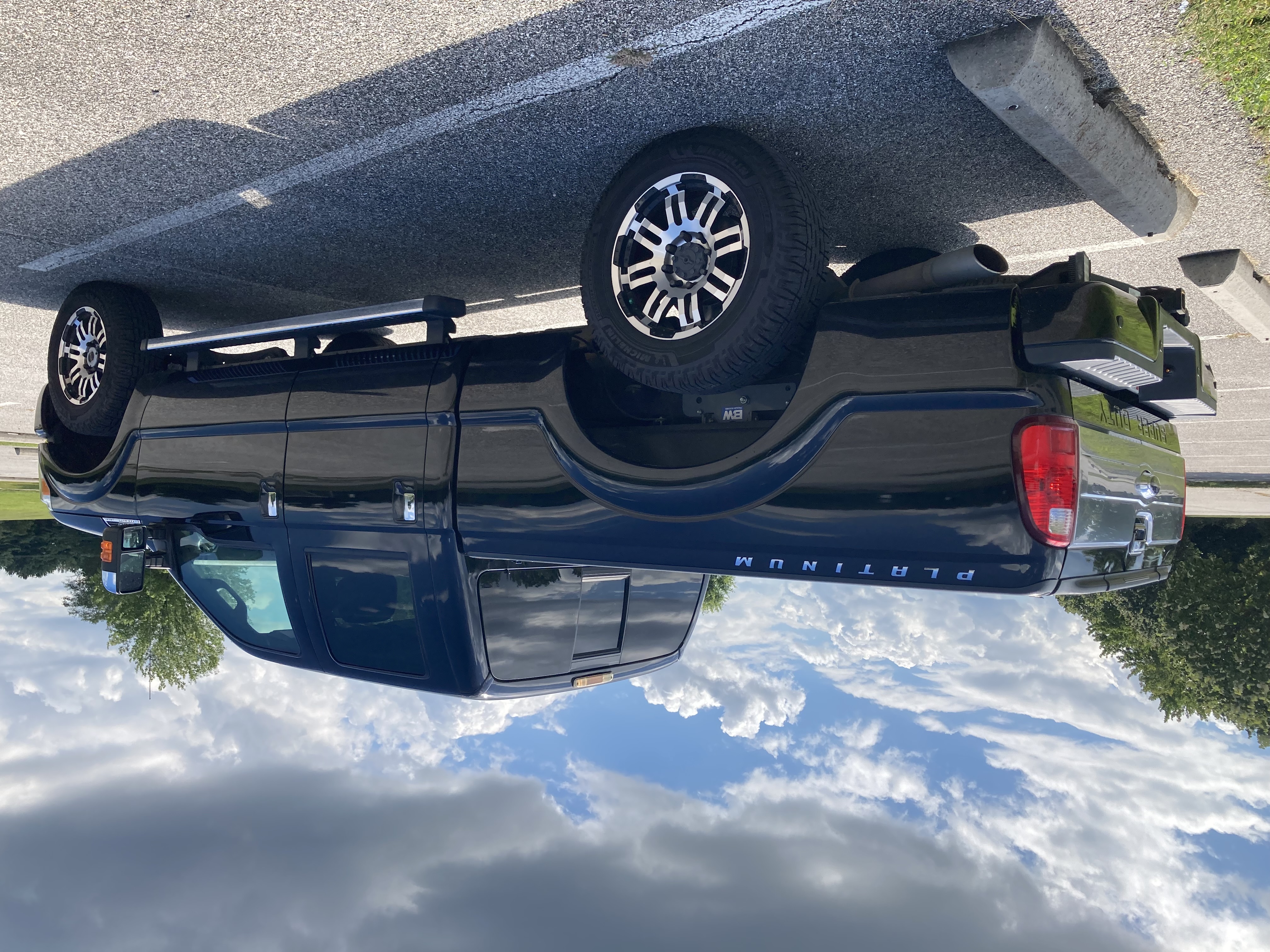 Used 2016 Ford F350 Platinum AWD/4WD image 8