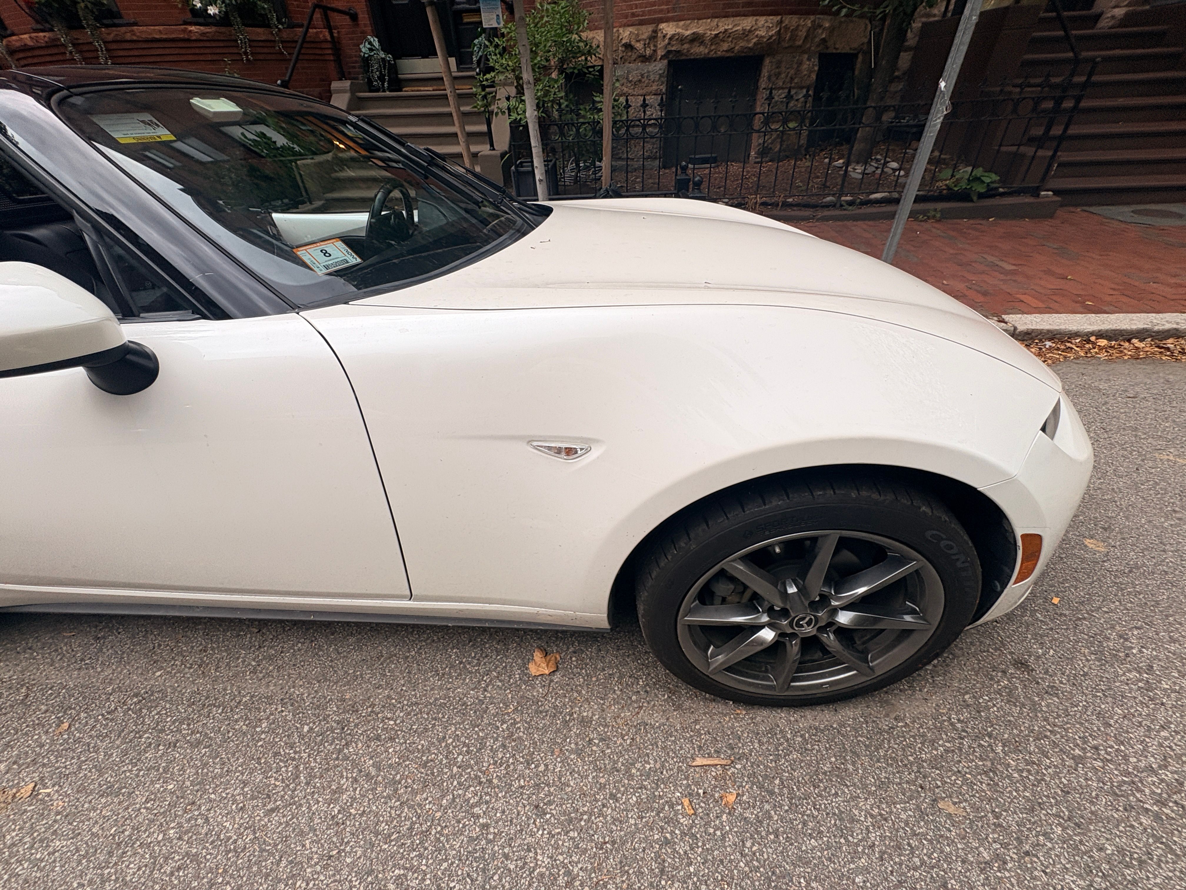 Used 2018 MAZDA MX-5 Miata Grand Touring RWD image 10